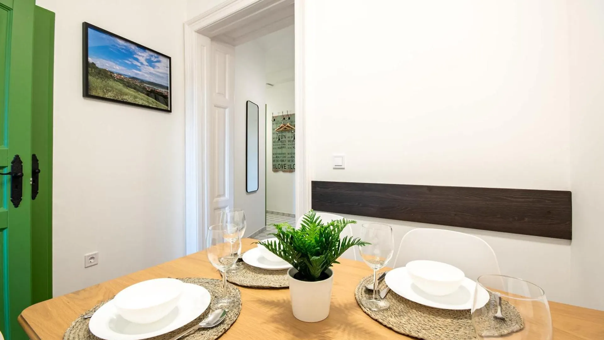 Apartmán Very Central - Sunny - Comfy Budapešť